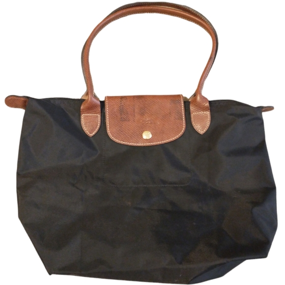 Longchamp Handbags - Longchamp Original Medium Le Pliage Black Tote